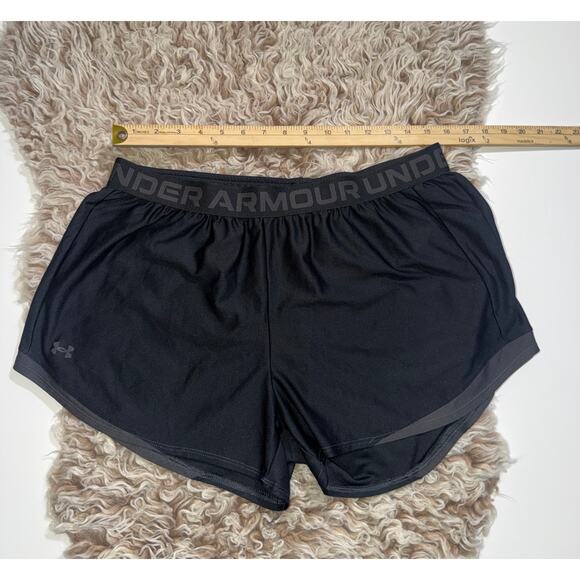 Under armour women’s black athletic shorts - Picture 5 of 11